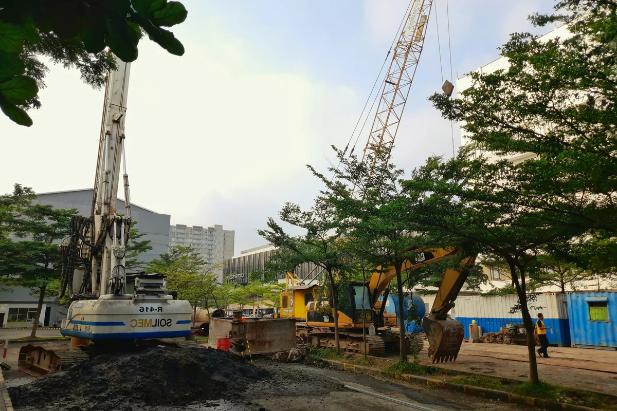 Ép cọc tải
